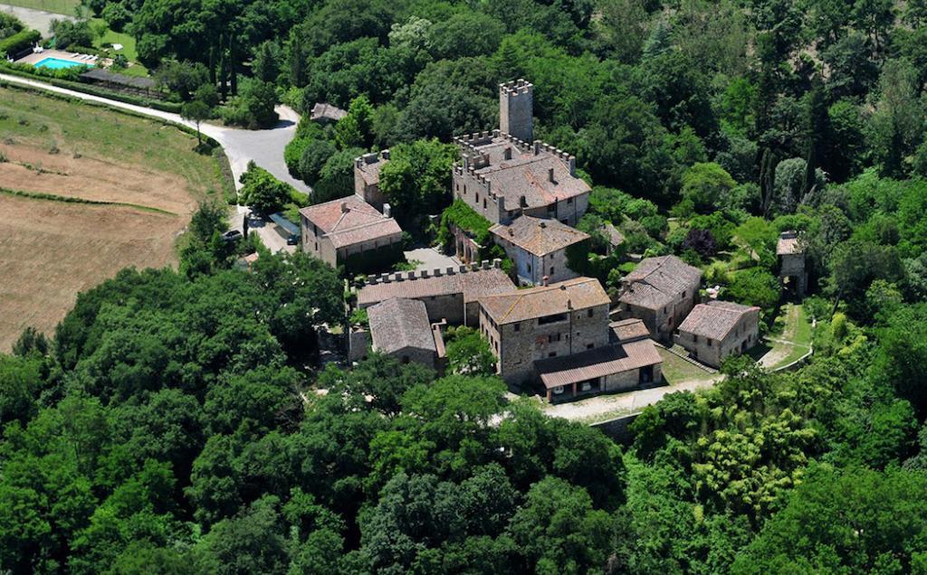 Апарт отель Castello Di Montalto Кастельнуово-Берарденга Экстерьер фото